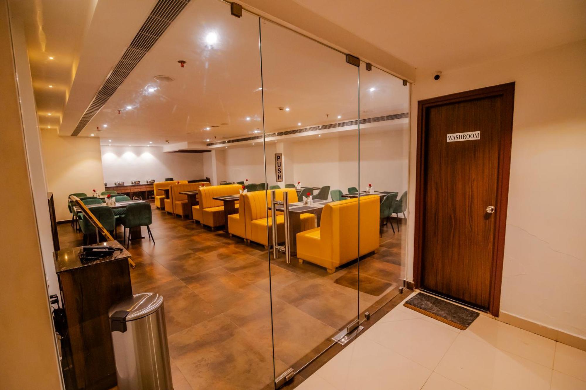 Hotel Seven Lights Kochi المظهر الخارجي الصورة